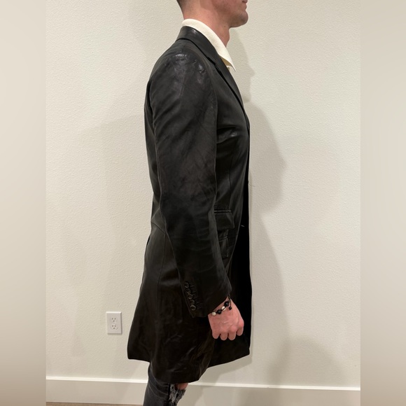 GUCCI Leather Trench Coat Men’s Small Color Black Authenticated REAL REAL - Picture 2 of 16